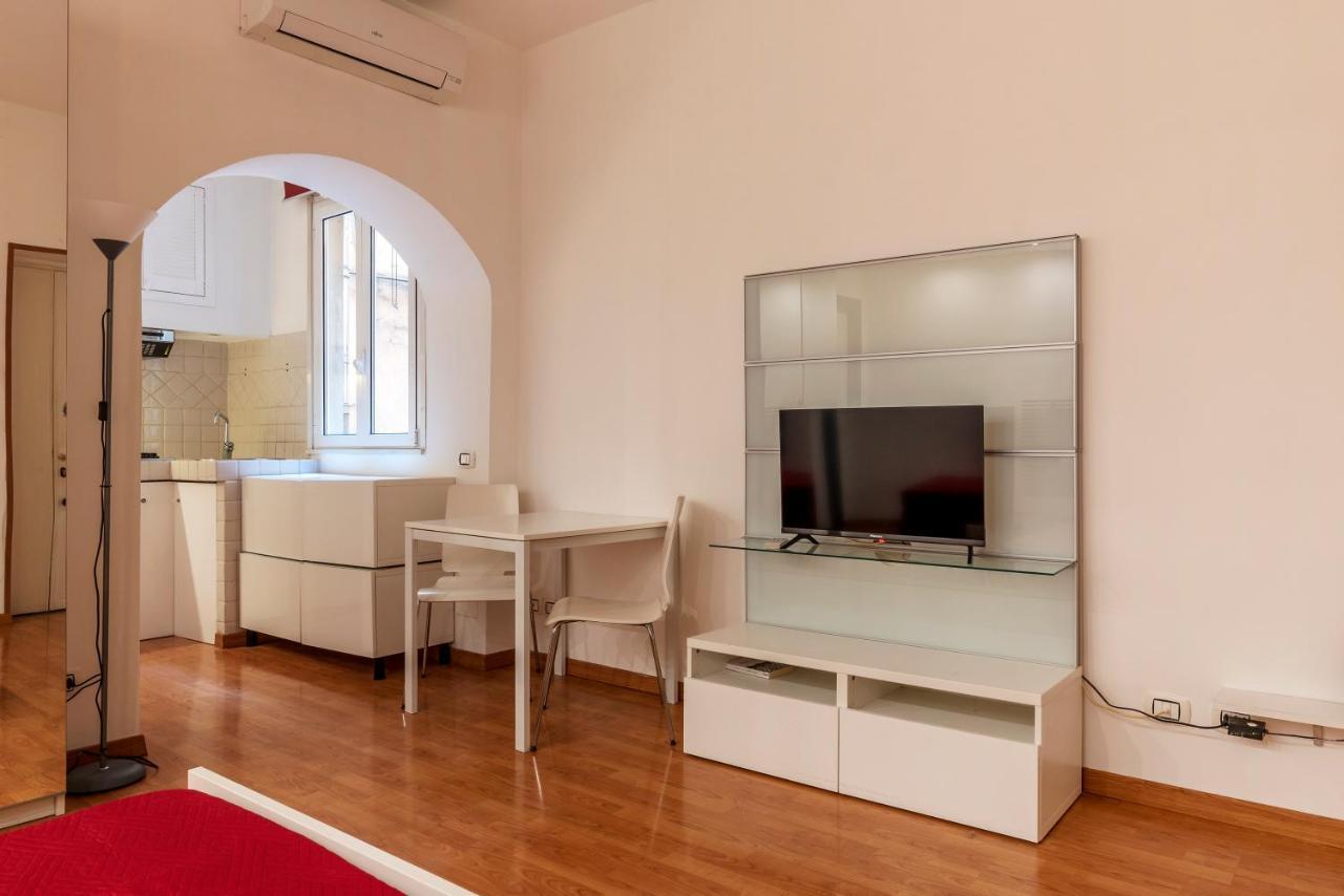 Trastevere & San Cosimato Studio Flat โรม ภายนอก รูปภาพ